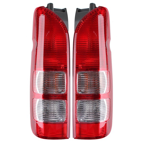 Car Rear Left/Right Halogen Tail Brake Light with Harness for Toyota Hiace/Commuter 2005-2014